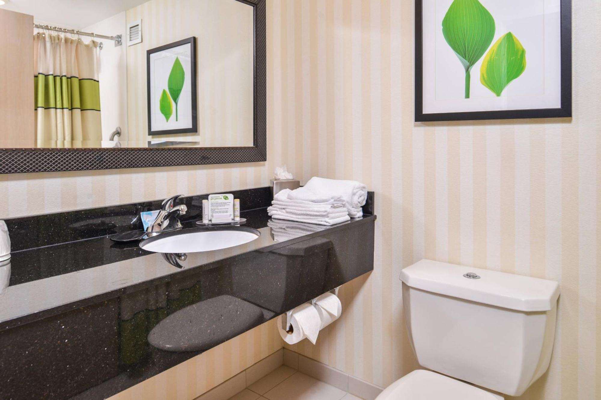 Fairfield Inn Corning Riverside Dış mekan fotoğraf